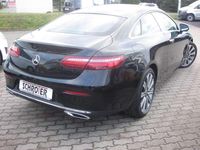 Gebraucht Mercedes E200 Avantgarde 184 PS (135 kW) 2017 Obsidian black  metallic pain Coupé