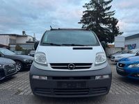 Gebraucht Opel Vivaro 101 PS (74 kW) 2006 Weiß Van / Kleinbus