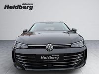 Gebraucht VW Passat Elegance 150 PS (110 kW) 2025 Schwarz Kombi