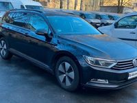 Gebraucht VW Passat Trendline 120 PS (88 kW) 2018 Schwarz Kombi