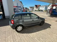 Gebraucht VW Polo 63 PS (46 kW) 2003 Grau Kleinwagen