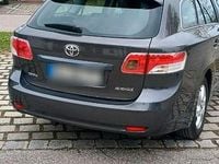 Gebraucht Toyota Avensis 126 PS (92 kW) 2011 Kombi
