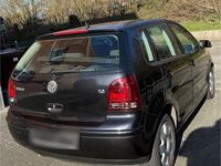 Gebraucht VW Polo 75 PS (55 kW) 2002 Schwarz Limousine