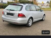 Gebraucht VW Golf VII 105 PS (77 kW) 2014 Silber Kombi