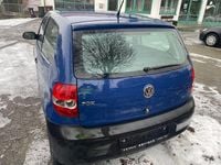 Gebraucht VW Fox Basis 60 PS (44 kW) 2011 Blau Kleinwagen