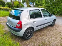 Używany Renault Clio II 75 KM (55 kW) 2004 Szary Hatchback