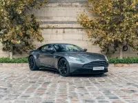 Gebraucht Aston Martin DB11 608 PS (447 kW) 2017 Grau Coupé