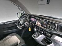 Gebraucht VW Multivan Highline 230 PS (169 kW) 2022 Schwarz Van