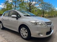 Gebraucht Toyota Auris 99 PS (72 kW) 2011 Grau Kleinwagen