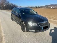 Gebraucht Skoda Superb 170 PS (125 kW) 2011 Schwarz Kombi