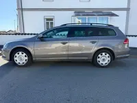 Usata VW Passat 170 CV (125 kW) 2011 Marrone Station wagon