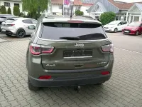 Usado Jeep Compass Limited 170 HP (125 kW) 2018 Verde SUV