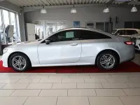 Gebraucht Mercedes E220 AMG line 194 PS (142 kW) 2019 Iridiumsilber  lack Coupé