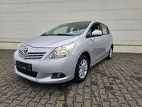 Gebraucht Toyota Verso Edition 132 PS (97 kW) 2011 Silver metallic Van / Kleinbus