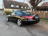 Gebraucht Mercedes E350 292 PS (214 kW) 2009 Schwarz Coupé
