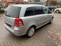 Gebraucht Opel Zafira 150 PS (110 kW) 2009 Silber Van / Kleinbus