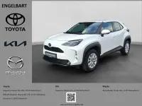 Gebraucht Toyota Yaris Comfort 116 PS (85 kW) 2023 Pure) white ii (weiss Kleinwagen