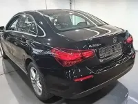 Gebraucht Mercedes A250 163 PS (119 kW) 2023 Schwarz Limousine