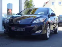 Używany Mazda 3 90th Anniversary 105 KM (77 kW) 2010 Czarny Sedan/Limuzyna