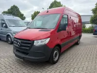 Gebraucht Mercedes Sprinter 150 PS (110 kW) 2021 Jupiterrot uni Van