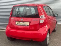 Gebraucht Suzuki Splash Basic 65 PS (47 kW) 2011 Rot Kleinwagen
