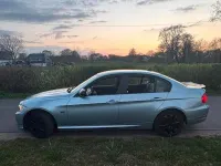 Gebraucht BMW 320 170 PS (125 kW) 2008 Blau Limousine