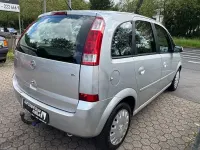 Używany Opel Meriva Cosmo 101 KM (74 kW) 2004 Srebrny Minivan