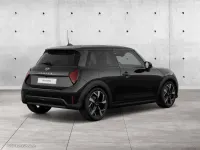 Gebraucht Mini Cooper 156 PS (114 kW) 2025 Schwarz Kleinwagen