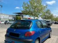 Gebraucht Peugeot 206 75 PS (55 kW) 2008 Blau Limousine