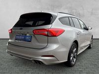 Gebraucht Ford Focus ST-Line 125 PS (91 kW) 2021 Polarsilber metallic Kombi
