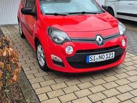 Gebraucht Renault Twingo Initiale Paris 75 PS (55 kW) 2014 Rot Kleinwagen