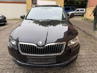 Gebraucht Skoda Superb Elegance 200 PS (147 kW) 2013 Schwarzmagic perleffekt Kombi