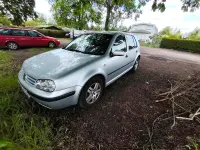 Gebraucht VW Golf IV 75 PS (55 kW) 2001 Silber Kleinwagen