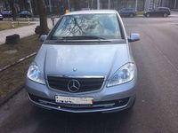 Gebraucht Mercedes A180 Edition 109 PS (80 kW) 2010 Silber Limousine