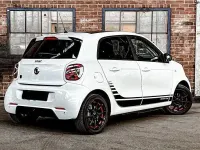 Gebraucht Smart ForFour Electric Drive Brabus 60 kW (82 PS) 2020 Weiß Kleinwagen
