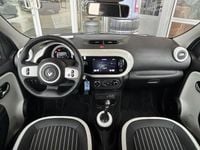 Gebraucht Renault Twingo Techno 60 kW (82 PS) 2023 Weiß Kleinwagen