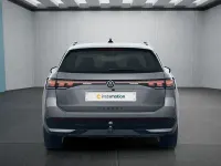 Gebraucht VW Passat 150 PS (110 kW) 2024 Grau Kombi