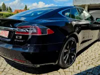Used Tesla Model S 386 kW (525 HP) 2017 Black Hatchback
