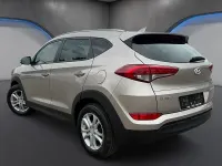 Gebraucht Hyundai Tucson Edition 141 PS (103 kW) 2018 Grau SUV