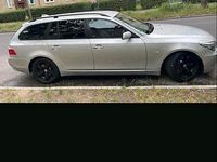 Gebraucht BMW 530 272 PS (200 kW) 2007 Silber Kombi