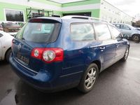 Gebraucht VW Passat 102 PS (75 kW) 2007 Blau Kombi