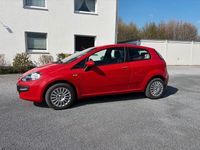Gebraucht Fiat Punto 77 PS (56 kW) 2011 Rot Kleinwagen
