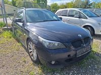 Gebraucht BMW 520 Sport Line 177 PS (130 kW) 2010 Carbonschwarz metallic Kombi