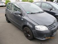 Gebraucht VW Fox 54 PS (39 kW) 2010 Schwarz Kleinwagen
