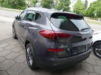 gebraucht Hyundai Tucson Style 2WD NAVI AHK LED ASSIST*360 *1.HAND