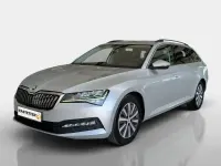 Gebraucht Skoda Superb Ambition 150 PS (110 kW) 2022 Brilliantsilber Kombi