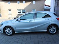 Gebraucht Mercedes A200 Style 136 PS (100 kW) 2014 Silber Limousine
