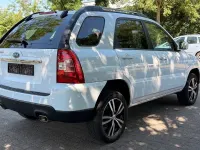Gebraucht Kia Sportage LX 141 PS (103 kW) 2008 Weiß SUV