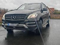 Gebraucht Mercedes ML350 258 PS (189 kW) 2015 Schwarz SUV