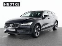 Gebraucht Volvo V60 CC Plus 197 PS (144 kW) 2023 Onyx black / Kombi